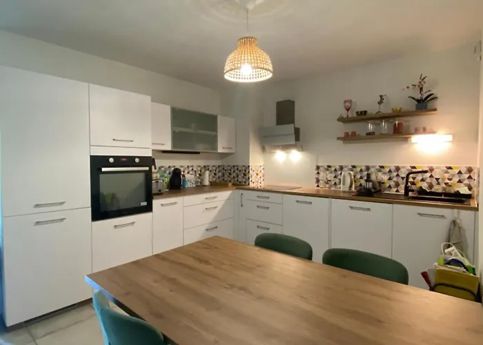 3 Pieces Agreable Et Cosy Proche Centre-ville Apartment
